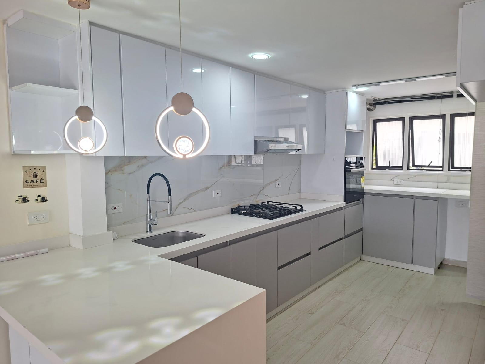 Apartamento en venta en Alhambra, Bogotá · foto 3 de 17
