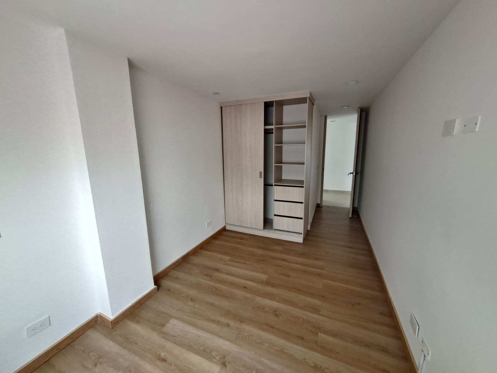 Apartamento en venta en Alhambra, Bogotá · foto 7 de 17