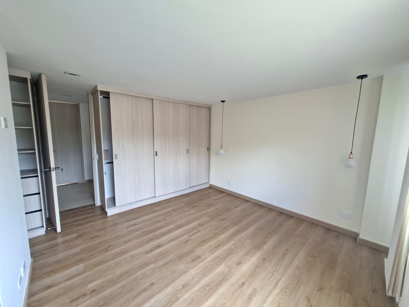 Apartamento en venta en Alhambra, Bogotá · foto 11 de 17