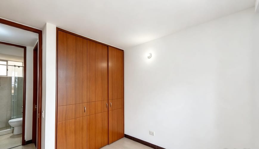 Apartamento de 3 alcobas en venta en Hacienda Casablanca El Rodeo, Madrid, 76 m² · foto 3 de 14