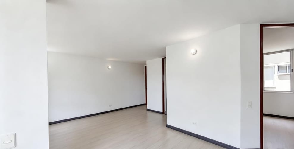 Apartamento de 3 alcobas en venta en Hacienda Casablanca El Rodeo, Madrid, 76 m² · foto 6 de 14