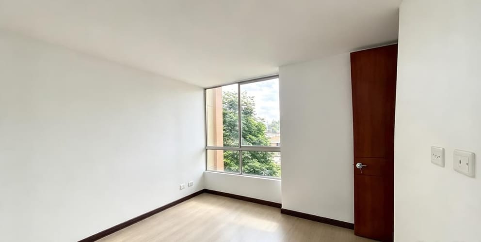 Apartamento de 3 alcobas en venta en Hacienda Casablanca El Rodeo, Madrid, 76 m² · foto 12 de 14