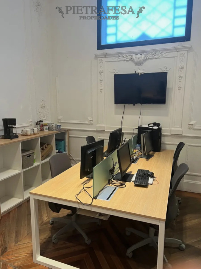 Oficina en alquiler, 6 privados, 2 baños. Ciudad Vieja. · Foto 8