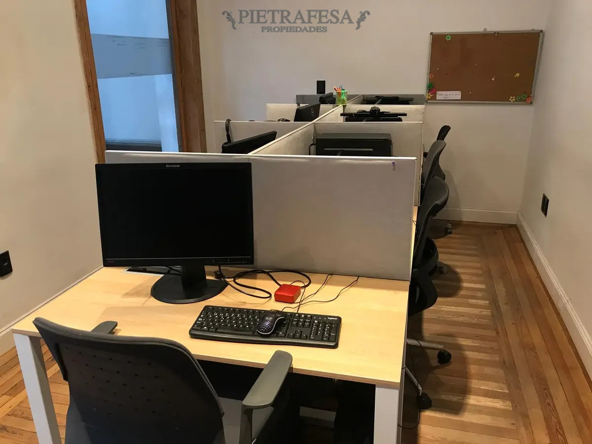 Oficina en alquiler, 6 privados, 2 baños. Ciudad Vieja. · Foto 10
