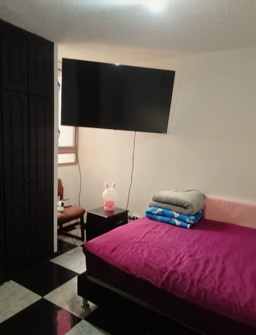 Apartamento de 3 alcobas en venta en Engativá, Bogotá, 57 m² · foto 2 de 21