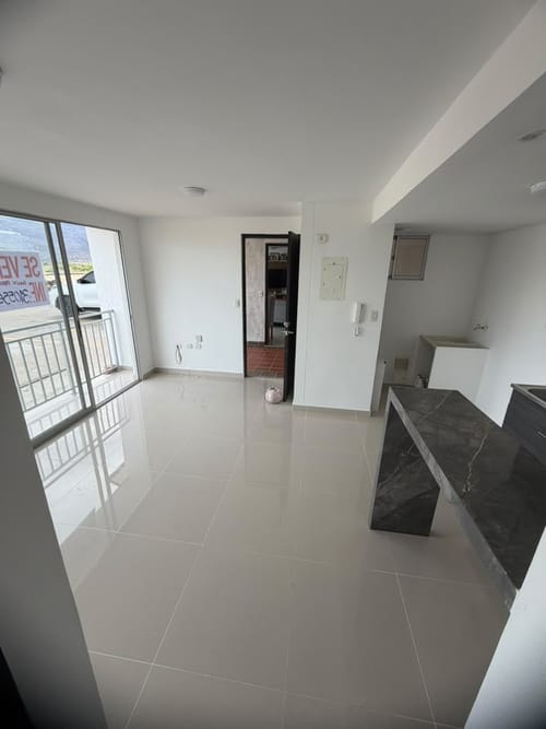 Apartamento de 3 alcobas en venta en Trapiches Ii, Villa del Rosario, 63 m² · foto 3 de 14
