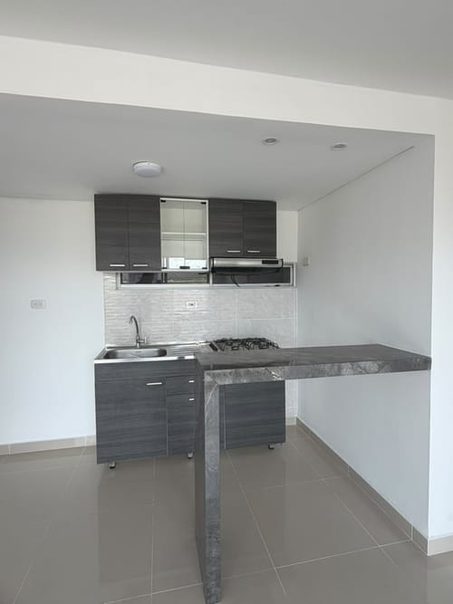 Apartamento de 3 alcobas en venta en Trapiches Ii, Villa del Rosario, 63 m² · foto 4 de 14