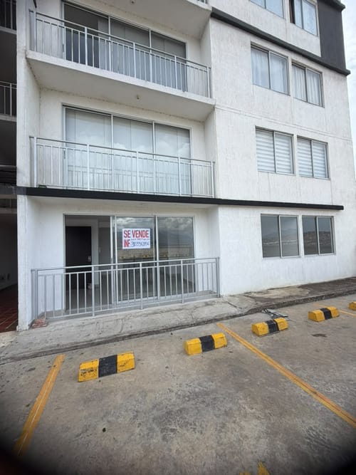 Apartamento de 3 alcobas en venta en Trapiches Ii, Villa del Rosario, 63 m² · foto 10 de 14