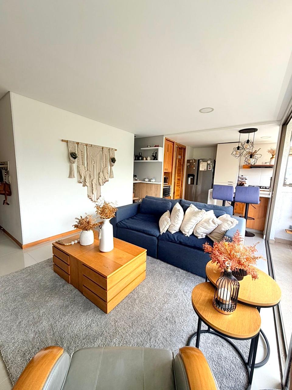 Apartamento en venta en Cañaveralejo, Sabaneta · foto 3 de 16
