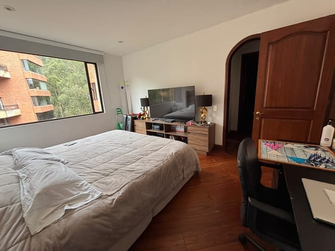 Apartamento de 4 alcobas en venta en Montearroyo, Bogotá, 400 m² · foto 9 de 24
