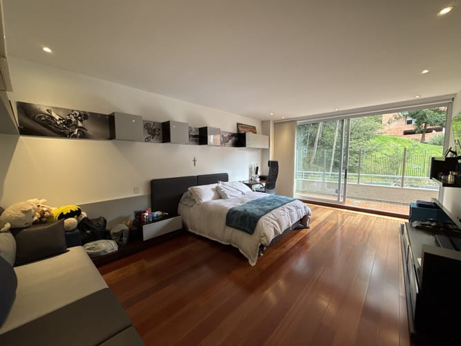 Apartamento de 4 alcobas en venta en Bosque De Pinos, Bogotá, 431 m² · foto 16 de 19