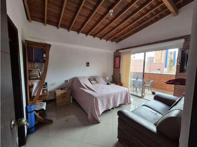 Apartamento en venta en El Portal, Envigado · foto 4 de 15