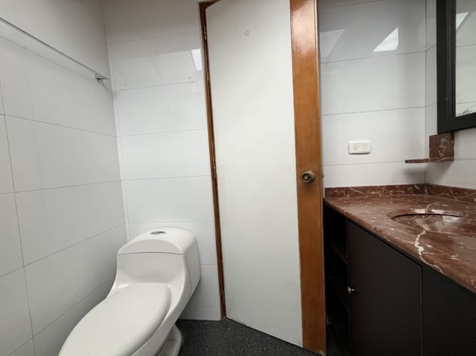 Casa de 4 alcobas en venta en San Jose De Bavaria, Bogotá, 145 m² · foto 15 de 24
