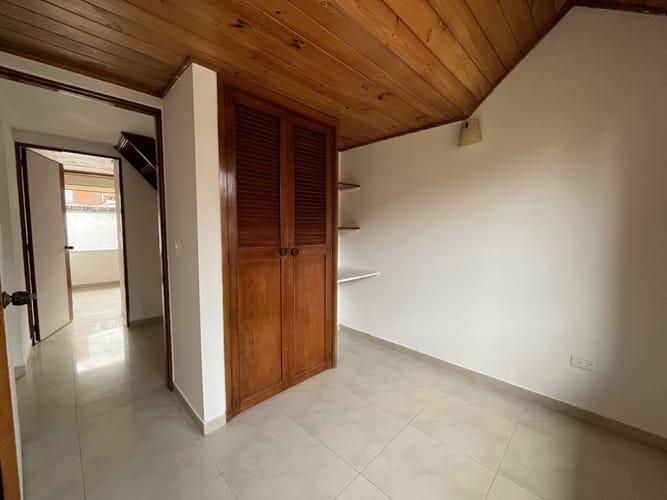 Casa de 4 alcobas en venta en San Jose De Bavaria, Bogotá, 145 m² · foto 17 de 24