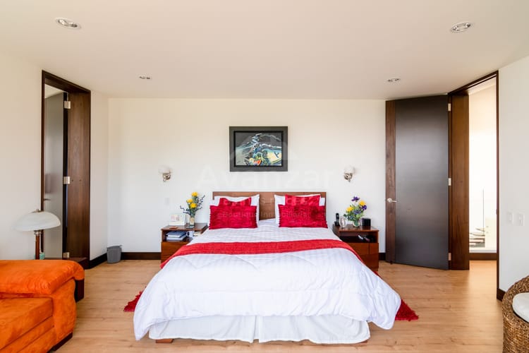 Casa de 4 alcobas en venta en Yerbabonita Bosque Nativo, Chía, 378 m² · foto 14 de 24