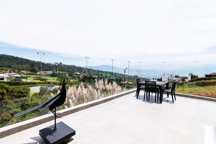 Casa de 4 alcobas en venta en Yerbabonita Bosque Nativo, Chía, 378 m² · foto 11 de 24