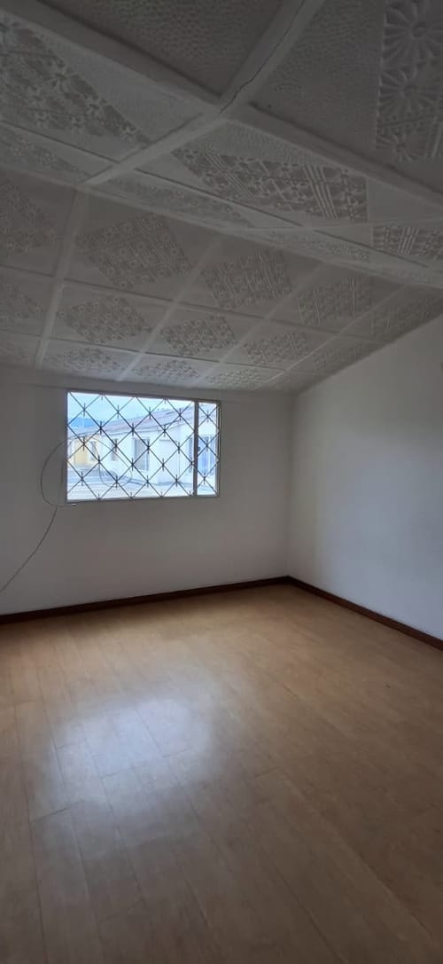 Casa de 4 alcobas en venta en Ub. Techo Bavaria, Bogotá, 130 m² · foto 4 de 20