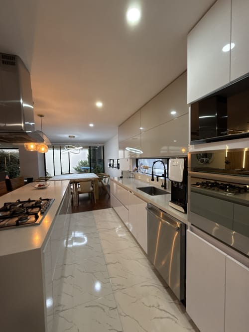 Casa de 3 alcobas en venta en Cedro Salazar, Bogotá, 283 m² · foto 10 de 24