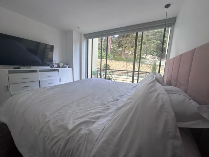 Casa de 3 alcobas en venta en Cedro Salazar, Bogotá, 283 m² · foto 17 de 24