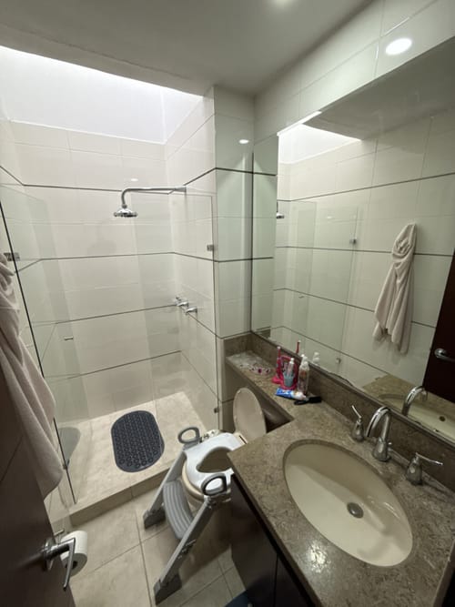 Casa de 3 alcobas en venta en Cedro Salazar, Bogotá, 283 m² · foto 24 de 24