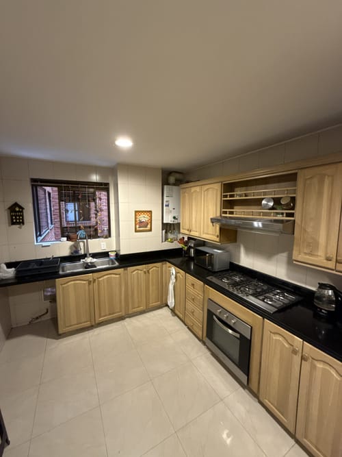 Apartamento de 4 alcobas en venta en Sotileza, Bogotá, 144 m² · foto 8 de 18