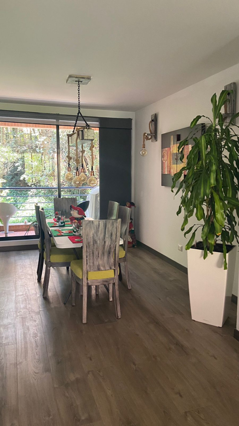 Apartamento en venta en Gratamira, Bogotá · foto 2 de 13