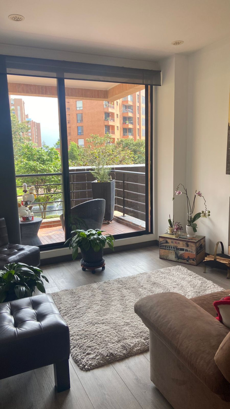 Apartamento en venta en Gratamira, Bogotá · foto 3 de 13