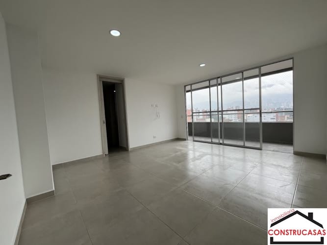 Apartamento de 3 alcobas en arriendo en Laureles Nogal, Medellín, 150 m² · foto 3 de 12