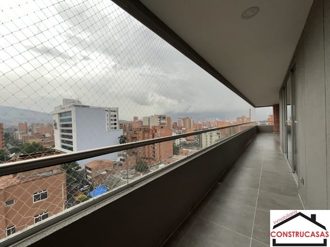 Apartamento de 3 alcobas en arriendo en Laureles Nogal, Medellín, 150 m² · foto 11 de 12