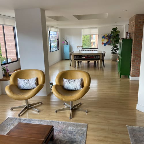 Apartamento de 3 alcobas en venta en San Patricio, Bogotá, 196 m² · foto 3 de 19
