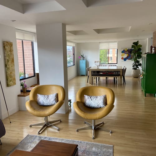 Apartamento de 3 alcobas en venta en San Patricio, Bogotá, 196 m² · foto 4 de 19