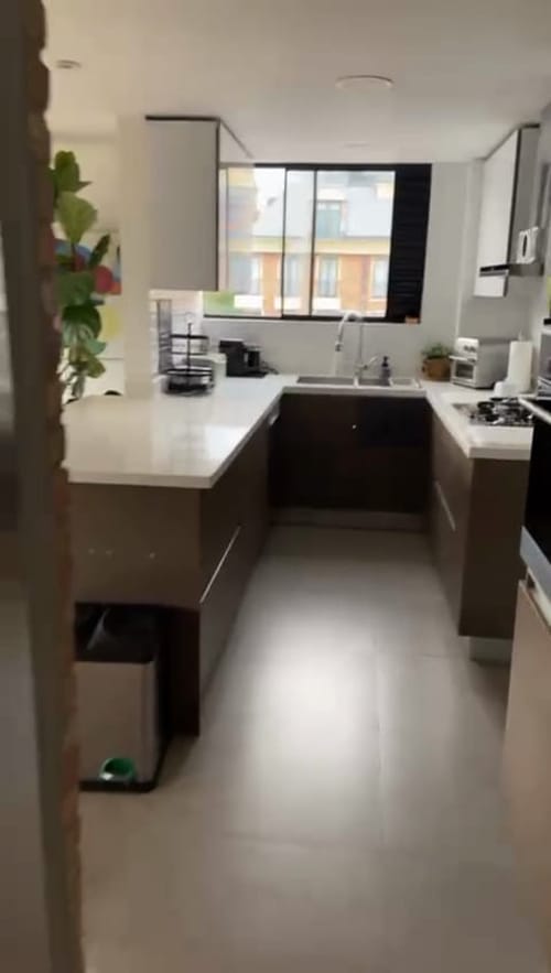 Apartamento de 3 alcobas en venta en San Patricio, Bogotá, 196 m² · foto 6 de 19