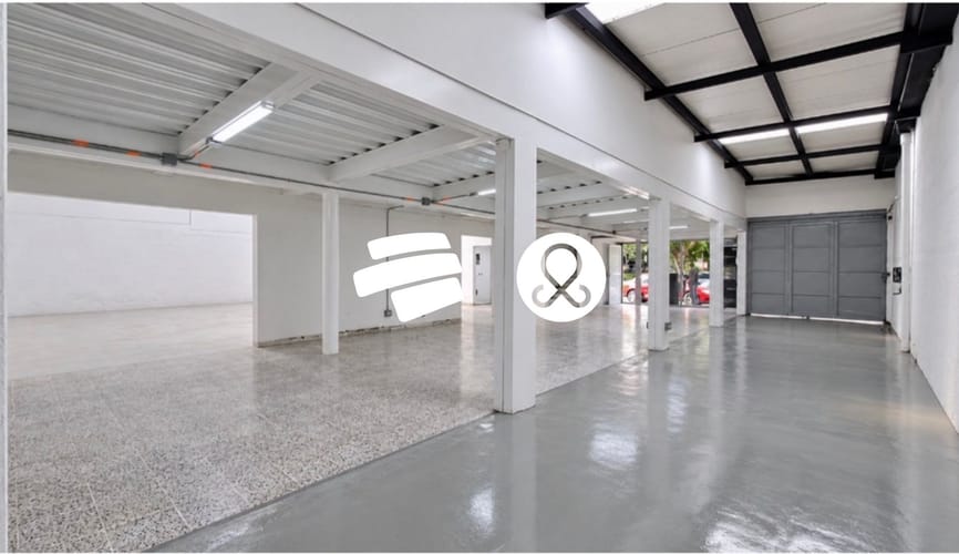 Local en venta en El Poblado, Medellín, 537 m² · foto 3 de 7