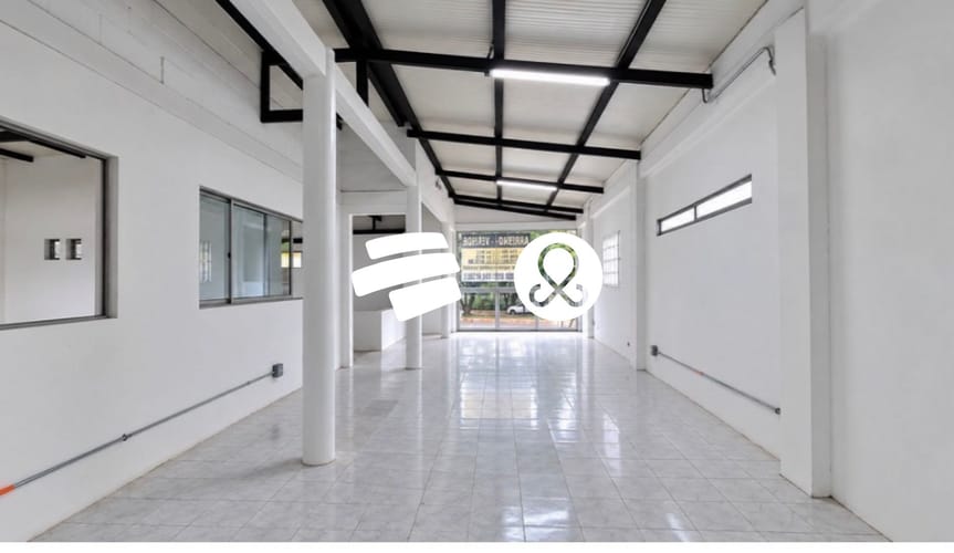 Local en venta en El Poblado, Medellín, 537 m² · foto 4 de 7