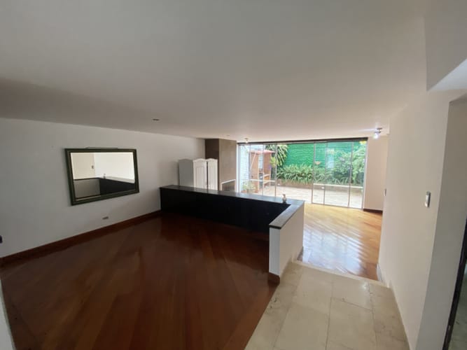 Casa en venta en Santa Paula, Bogotá · foto 5 de 24