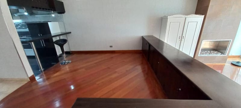Casa en venta en Santa Paula, Bogotá · foto 8 de 24