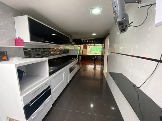 Casa en venta en Santa Paula, Bogotá · foto 9 de 24