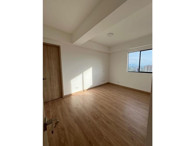 Apartamento de 2 alcobas en venta en Belchite, Rionegro, 62 m² · foto 2 de 9