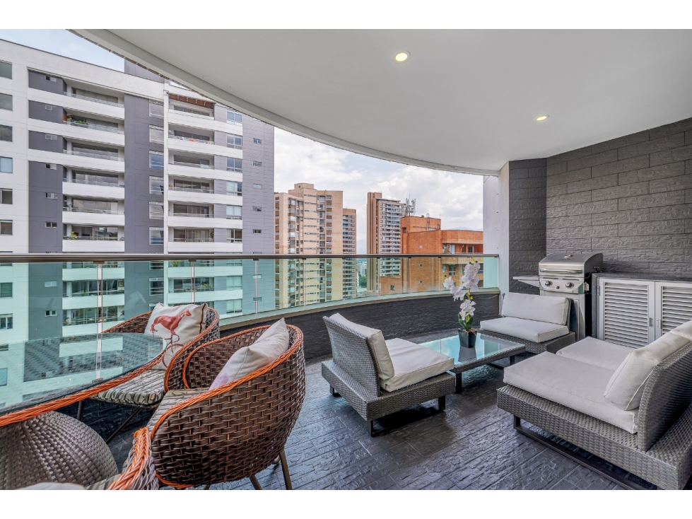 Apartamento en arriendo en El Poblado, Medellín · foto 4 de 19