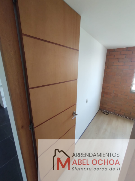 Apartamento en arriendo en El Poblado, Medellín · foto 15 de 24