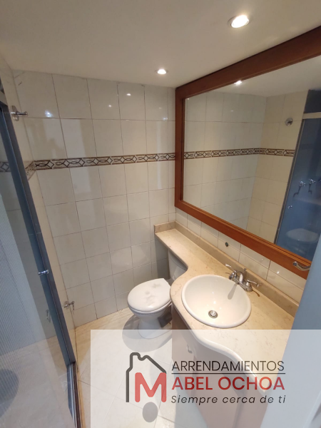 Apartamento en arriendo en El Poblado, Medellín · foto 22 de 24
