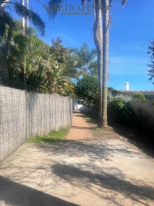 Cómoda y funcional casa en Paso Carrasco próximo a Av. De las Americas · Foto 7