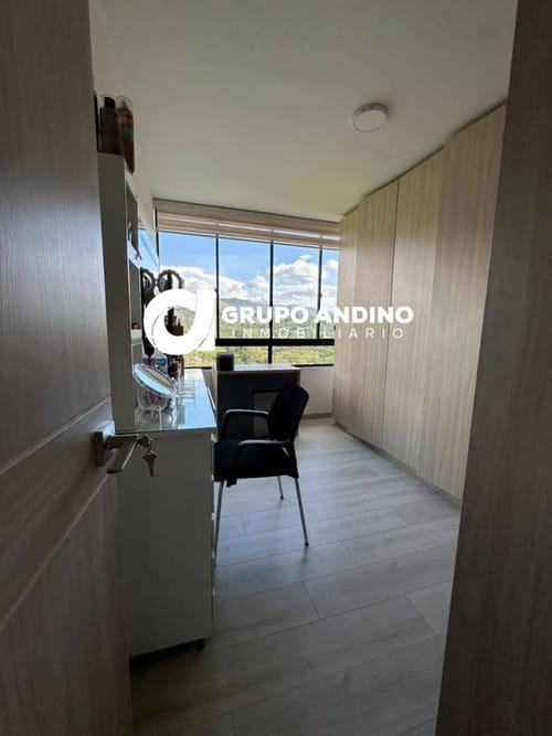 Apartamento de 3 alcobas en venta en Mejoras Publicas, Bucaramanga, 81 m² · foto 6 de 13