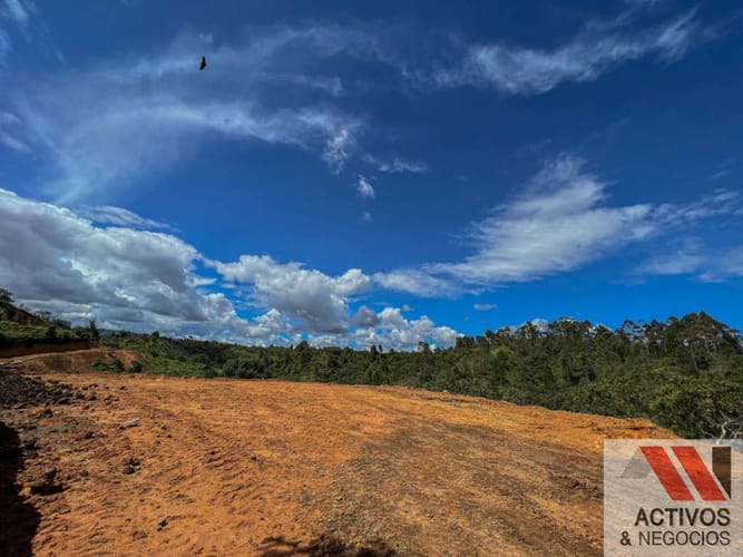 Lote en venta en La Mosquita, Guarne, 1000 m² · foto 4 de 6