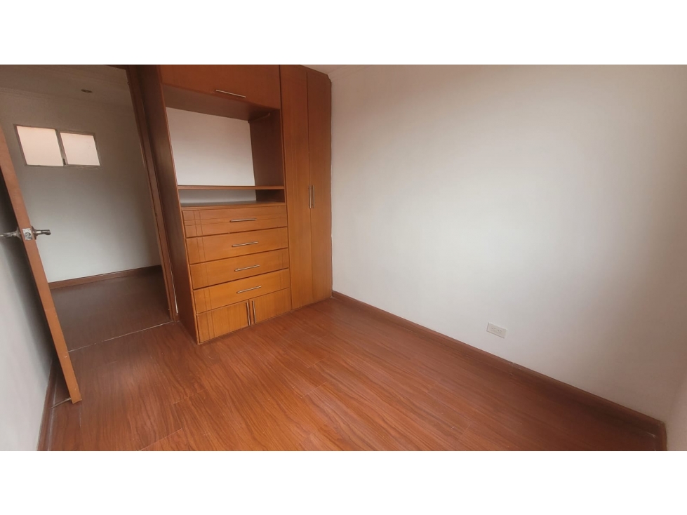 Apartamento en venta en Cr Puerto Madero, Mosquera · foto 9 de 16