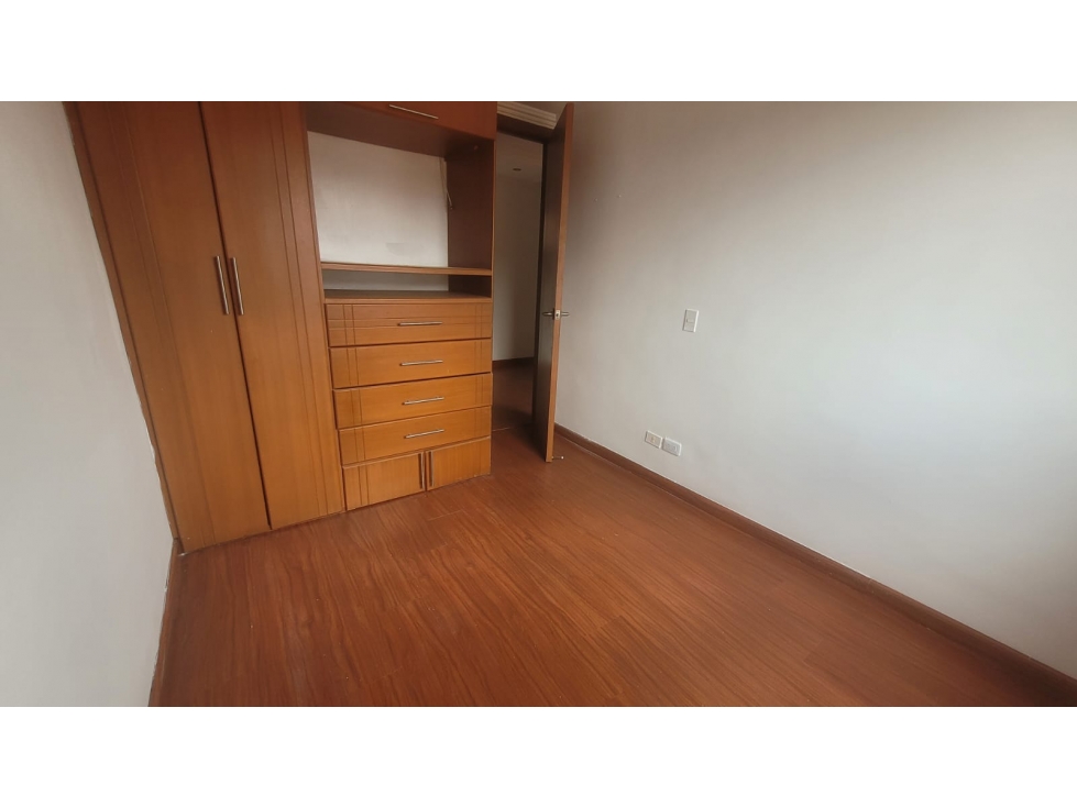 Apartamento en venta en Cr Puerto Madero, Mosquera · foto 10 de 16