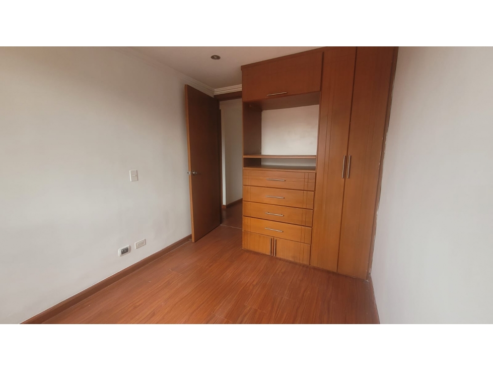 Apartamento en venta en Cr Puerto Madero, Mosquera · foto 11 de 16