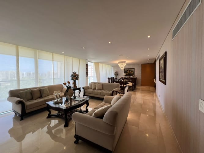 Apartamento de 3 alcobas en venta en Cr.La Castellana, Barranquilla, 300 m² · foto 3 de 12