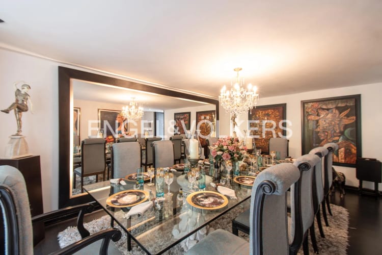 Casa de 4 alcobas en venta en Chapinero, Bogotá, 421 m² · foto 3 de 20