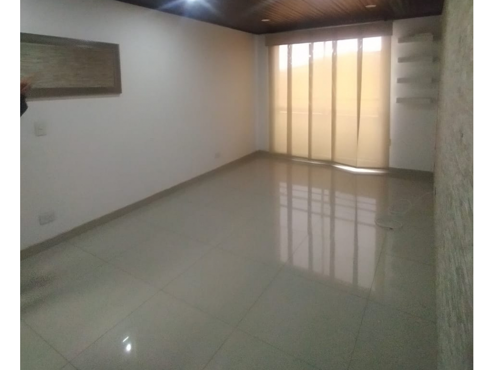 Apartamento en venta en Pinos Polo Club, Mosquera · foto 2 de 15